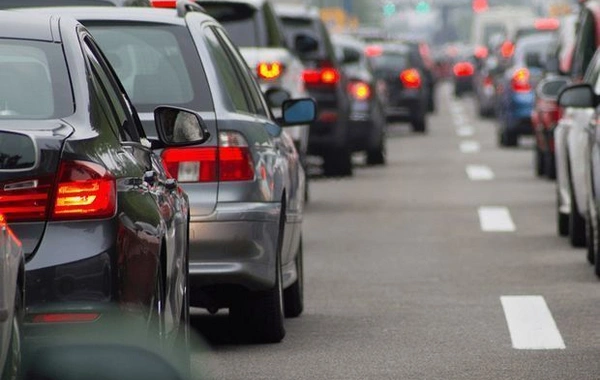 İstanbul'da trafik yoğunluğu yüzde 74'e ulaştı